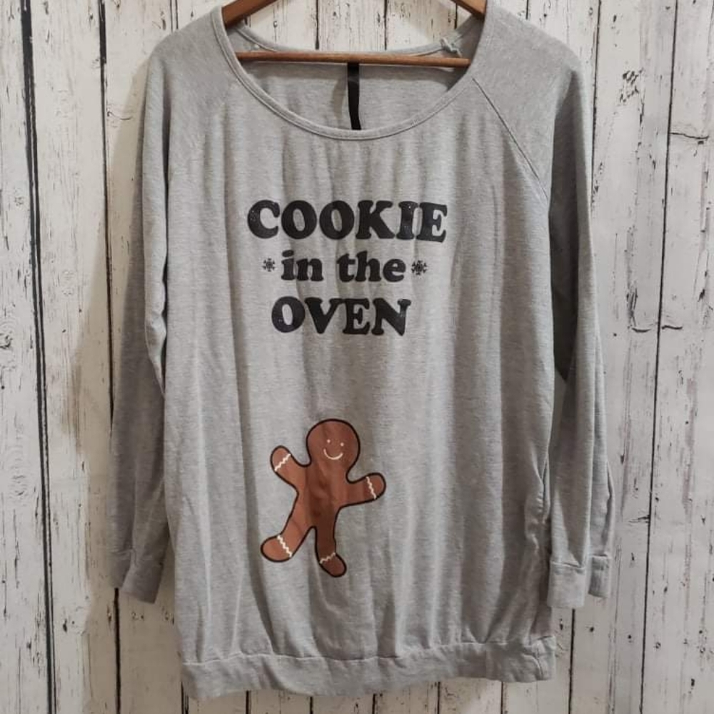 (LG) Gray Maternity Announcement Long Sleeve Shirt.